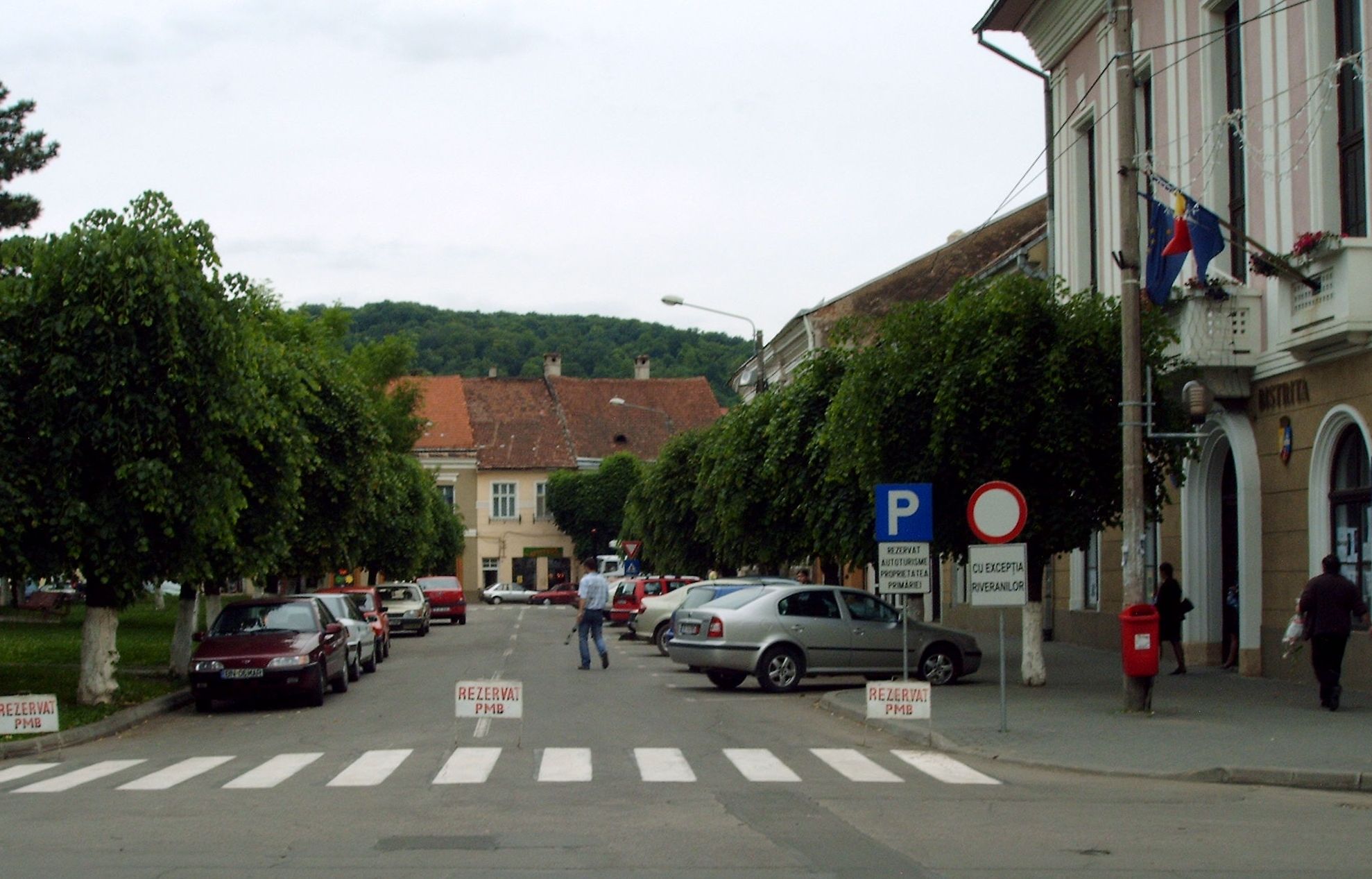 Prime de Crăciun de peste 250.000 de lei pentru funcţionarii publici din Primăria Bistriţa