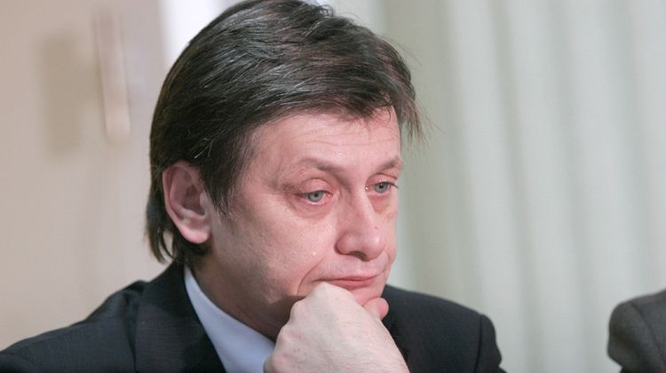 PNL decide dacă acordă votul de învestitură guvernului Boc