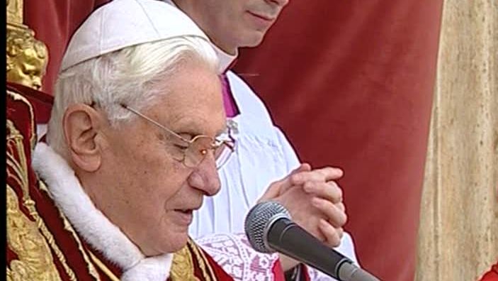 Papa Benedict al XVI-lea a rostit binecuvântarea Urbi et Orbi