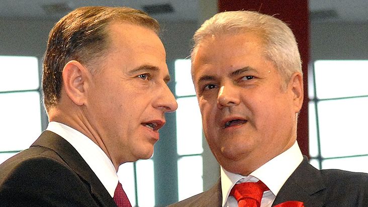  Geoană a primit un vot de încredere din partea CEX al PSD. Nu votăm guvernul Boc, anunţă pesedistul