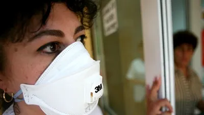 Ministerul Sănătăţii anunţă patru noi îmbolnăviri cu gripă porcină