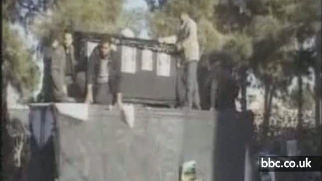 Înmormântarea ayatollahului Ali Montazeri, cunoscut disident politic, s-a transformat în protest anti-Ahmadinejad