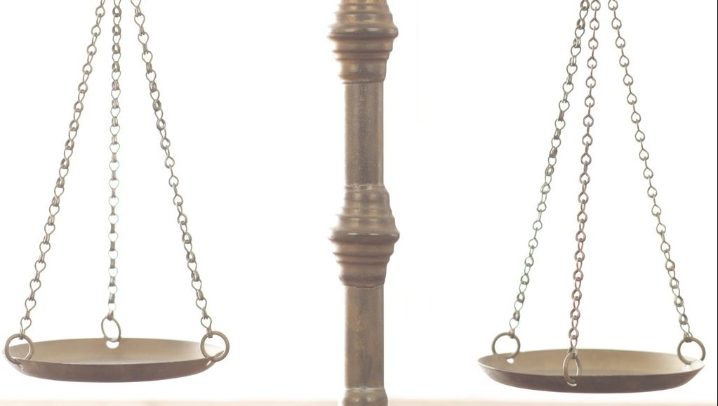 14 din cei 15 suspecţi în furtul armelor de la Ciorogârla, arestaţi pentru 29 de zile