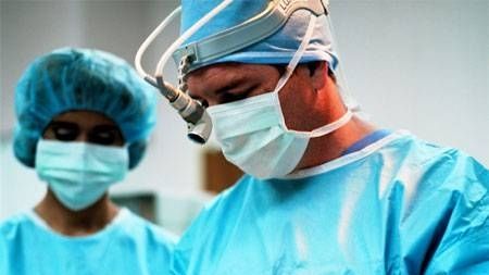 Astărăstoae: Cei mai mulţi medici vor face voluntariat în spitale, în perioada concediului fără plată