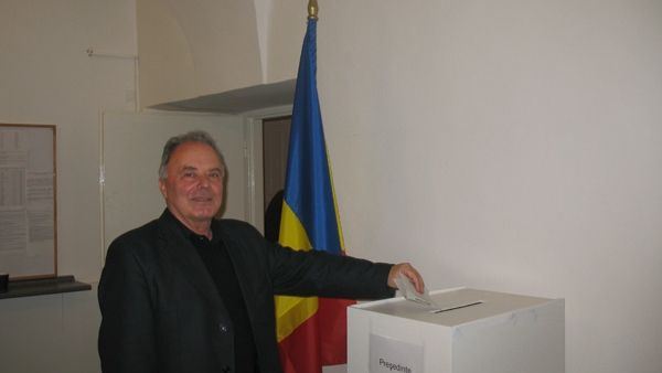 Băsescu a obţinut 94,8% din voturile românilor din Republica Moldova