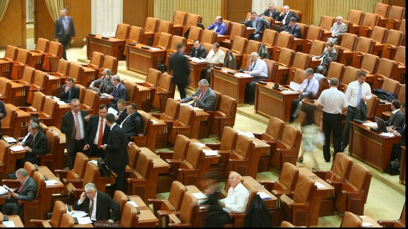 Parlamentul s-ar putea reuni într-o sesiune extraordinară în ianuarie pentru a discuta bugetul de stat