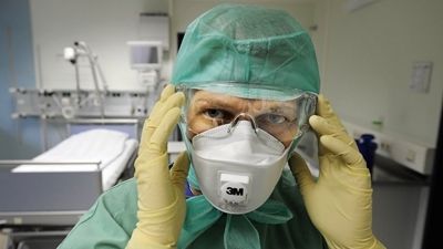 Alte trei decese de gripă porcină în România