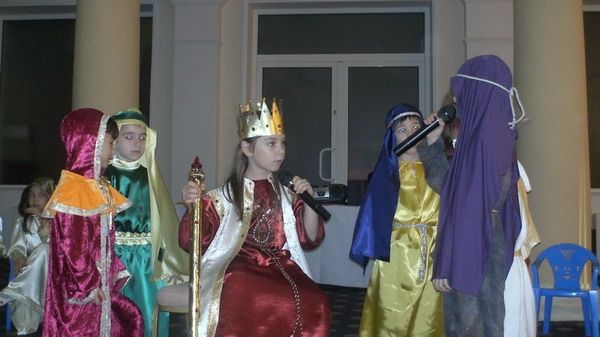 Şcolile din Braşov ar putea să renunţe la serbările de Crăciun din cauza gripei