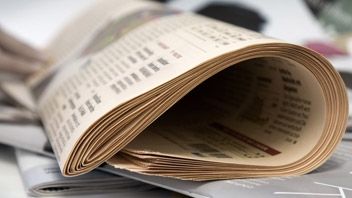 Alegerile prezidenţiale şi premierul ales prin rotaţie, subiectele analizate de editorialişti