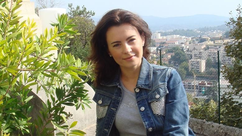 Augusta Lazarov a NĂSCUT. Tatăl copilului a anunţat VESTEA