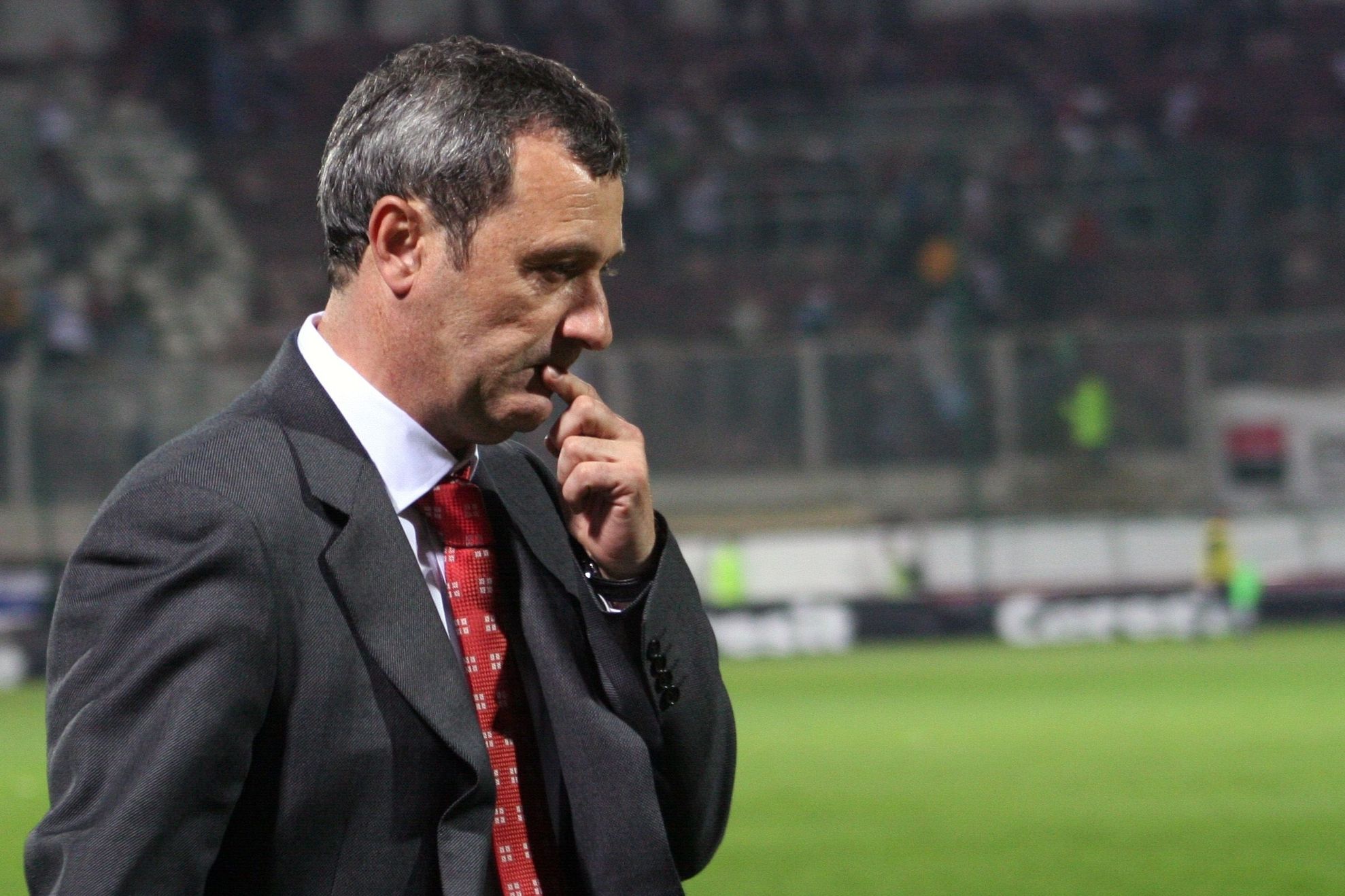 Lovitură dată de Mircea Rednic. Va lucra cu PSG!