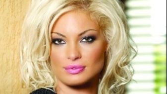 Valentina Pelinel l-a vizitat pe Borcea la închisoare, după divorţul acestuia. Ce pachet i-a dus