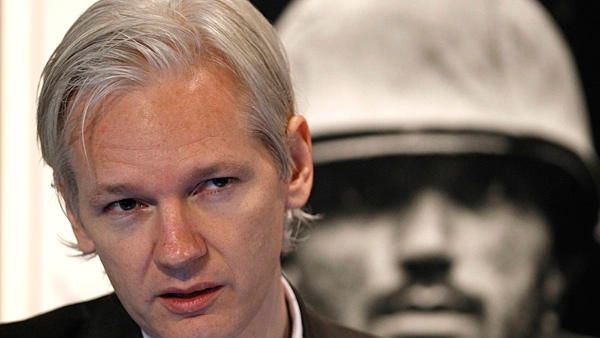 Julian Assange împlineşte doi ani de când s-a refugiat în sediul Ambasadei Ecuadorului din Londra