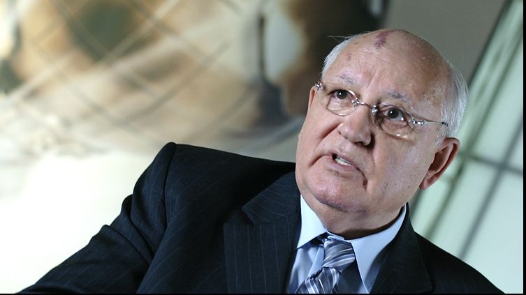 Mihail Gorbaciov: "Lumea ne dă impresia că se pregătește de război"