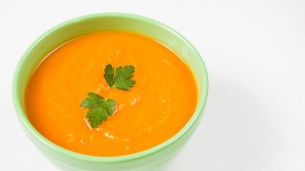 Supa crema de morcovi cu ghimbir si nucsoara