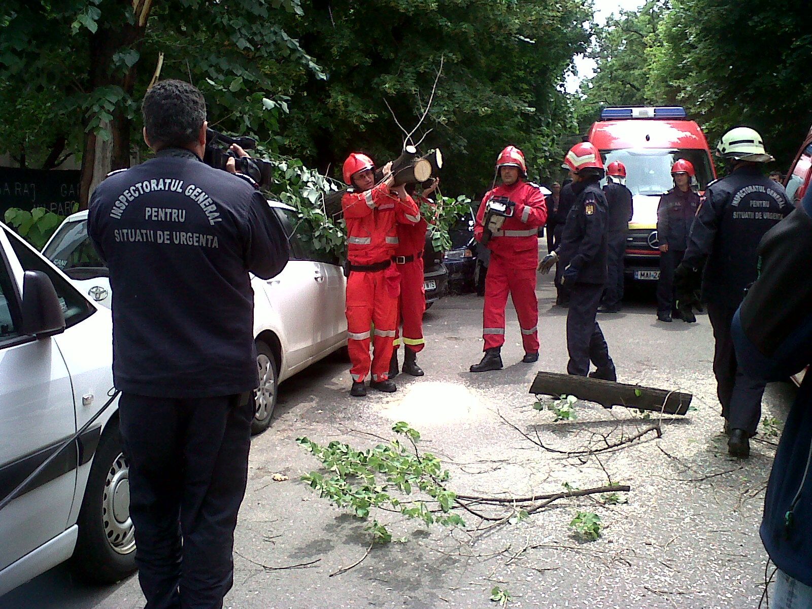 Alertă la Slatina. Zeci de locatari, evacuați din cauza unor scurgeri de gaze 