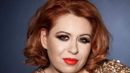 Oana Roman, dusă de soţ la SPITAL