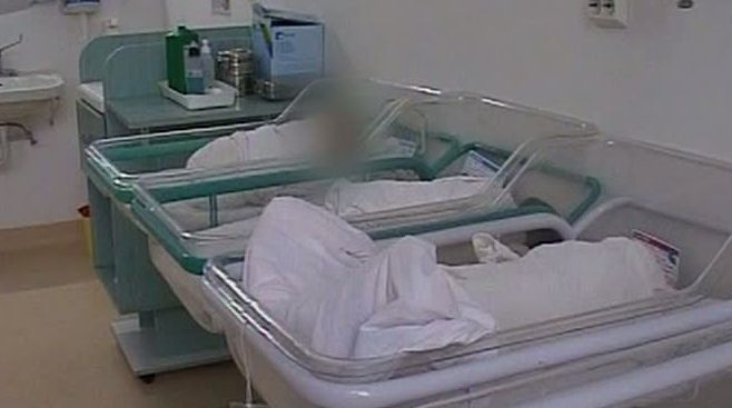 Secție Neonatologie - imagine de ahivă