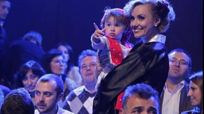 Bebeluşa Oana a născut un băiețel