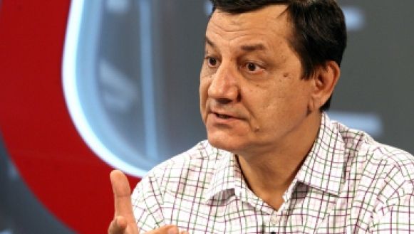 Teodorescu: Ponta era deja înfrânt când s-a rupt USL și s-a înscris în cursa prezidențială  