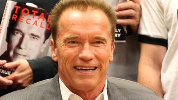 Reclamă amuzantă cu Arnold Schwarzenegger