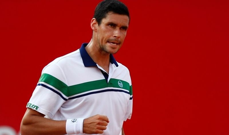 Victor Hănescu, eliminat în sferturi la Doha
