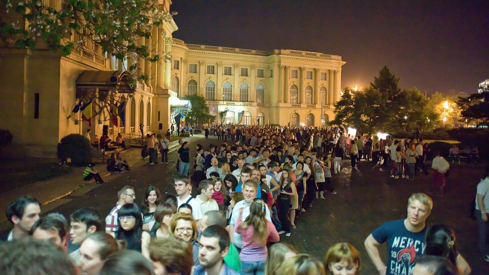 Noaptea Muzeelor: RATB înfiinţează o linie specială. Ce traseu va avea