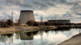 Experţii, despre norul toxic provocat de incendiul de la Cernobâl. Ce să faci în caz de pericol