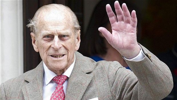 Prinţul Philip sărbătoreşte împlinirea vârstei de 93 de ani cu un garden party