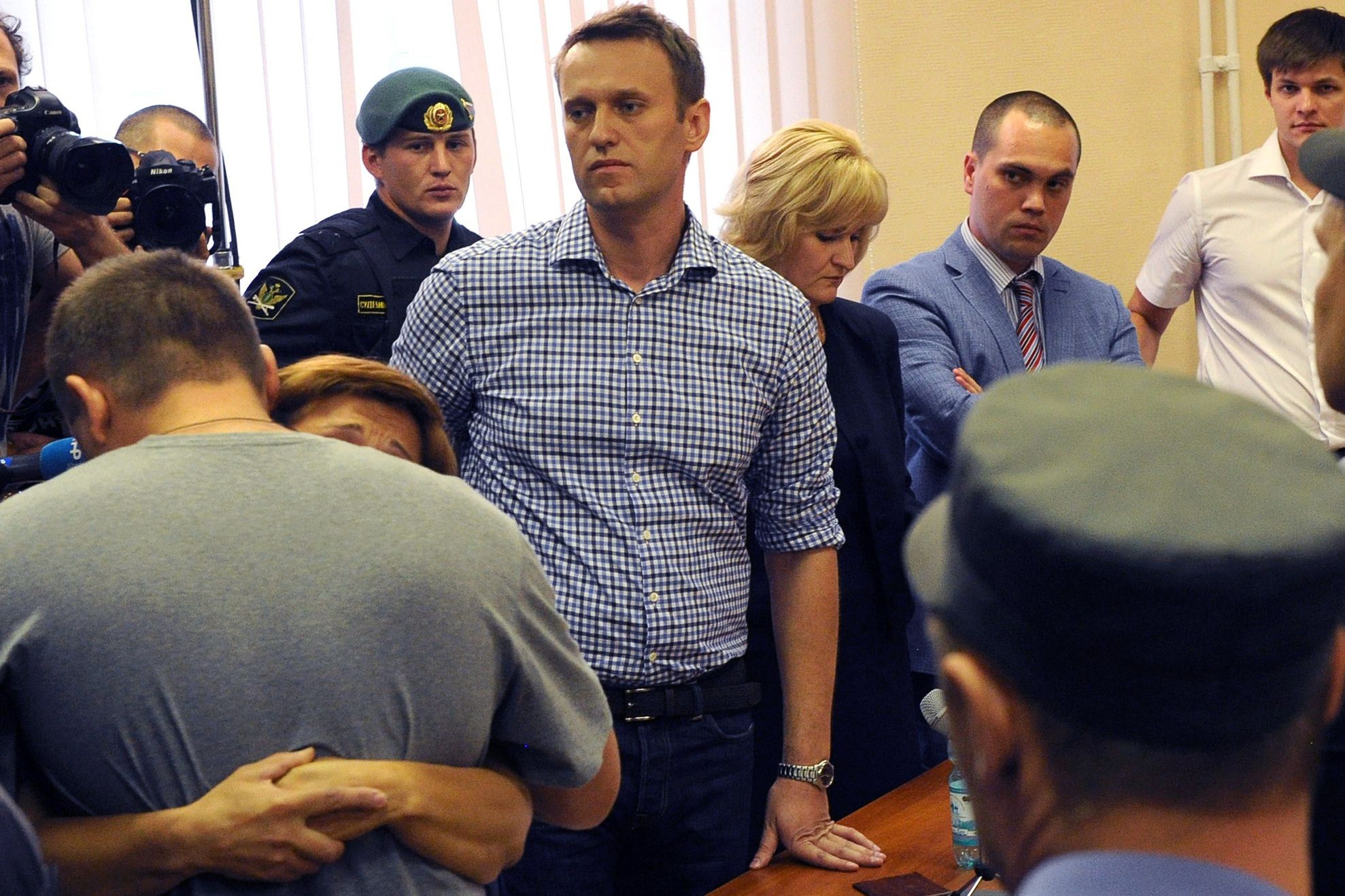 Aleksei Navalnîi, principalul opozant al lui Putin, condamnat la închisoare cu suspendare