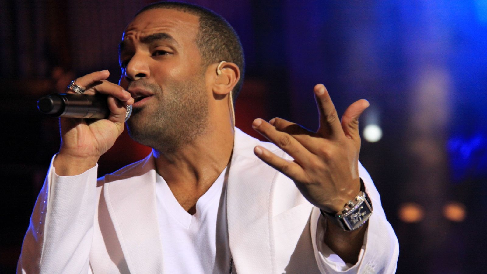 O româncă l-a fermecat pe Craig David 