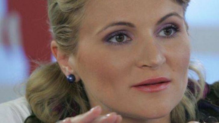 Andreea Paul: Negrițoiu nu demisionează pentru că vrea să primească cele 8 salarii compensatorii