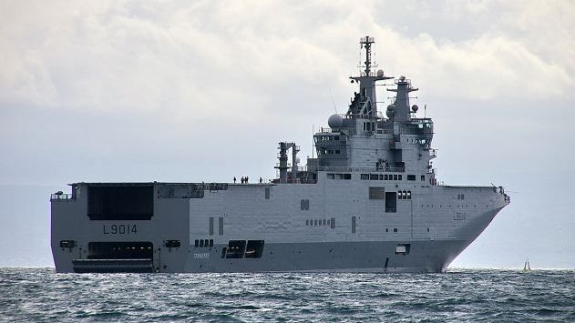 Rusia salută decizia Franţei de a-i livra navele de război Mistral