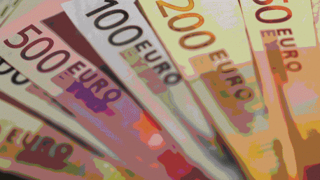 Trăim pe datorie. Fiecare român trebuie să returneze cam 5.000 euro creditorilor străini