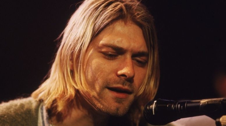 MOARTEA lui Kurt Cobain, INVESTIGATĂ.Poliţia a publicat un BILET INEDIT "răutăcios", despre soţia sa