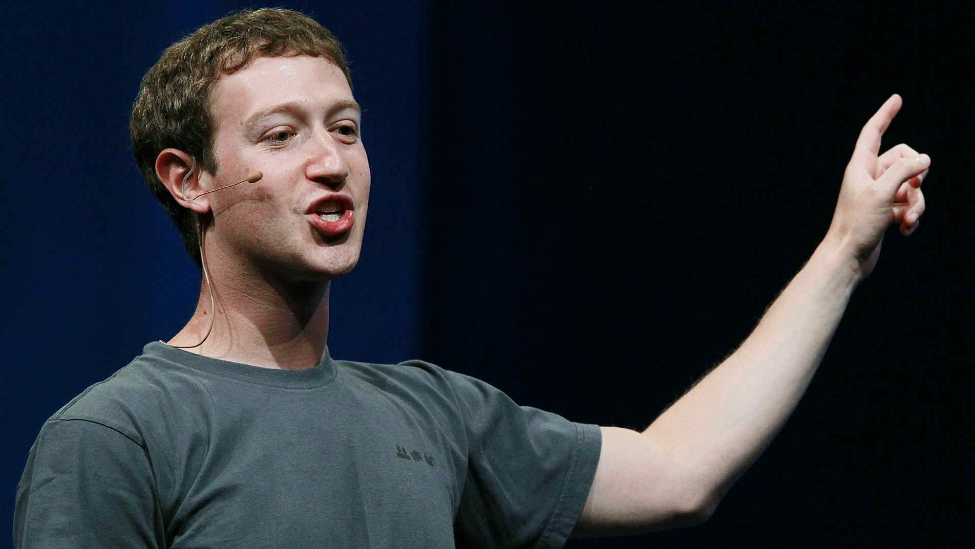 Mark Zuckerberg a dezvăluit motivul pentru care poartă zilnic același tip de tricou