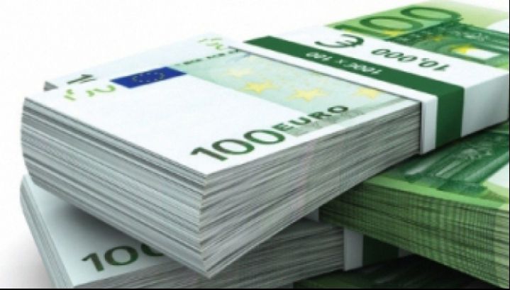 „Împrumuturi fără dobândă pentru tineri”! Mișcare BOMBĂ făcută de Guvern