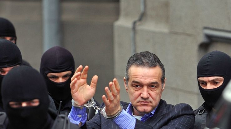 BOMBĂ: Gigi Becali NU VA MUNCI la academia lui Gică Hagi