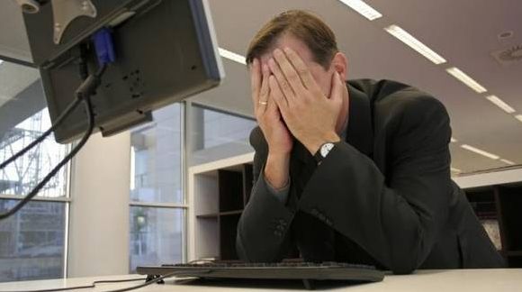 25.000 de români CONCEDIAŢI au dat în judecată firma şi cer REANGAJAREA. TOP JUDEŢE