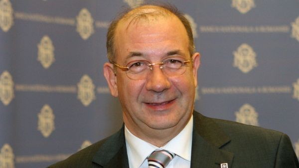 Ce spune șeful ARB despre sentinţele de transformare a creditelor din franci elveţieni în lei