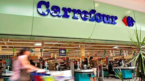 Carrefour a STOPAT în instanţă intrarea în INSOLVENŢĂ