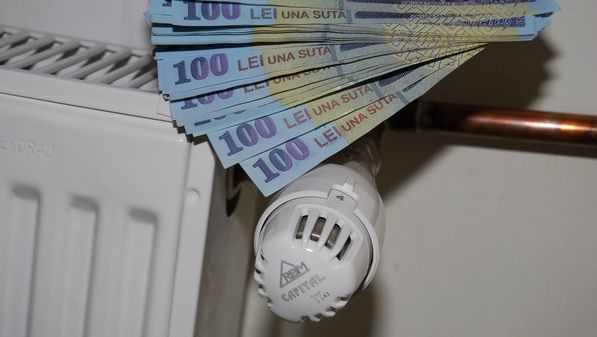 "Legea contorului". Românii NU vor ma plăti PIERDERILE în reţea la căldură, curent sau apă