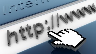 Câţi români cred că reclamele de pe Internet sunt sâcâitoare