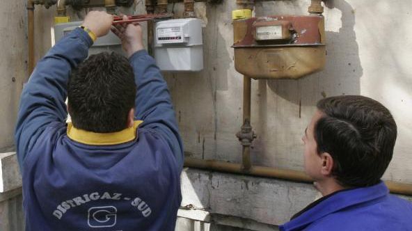Importurile de gaze ale României au scăzut la jumătate în 2013
