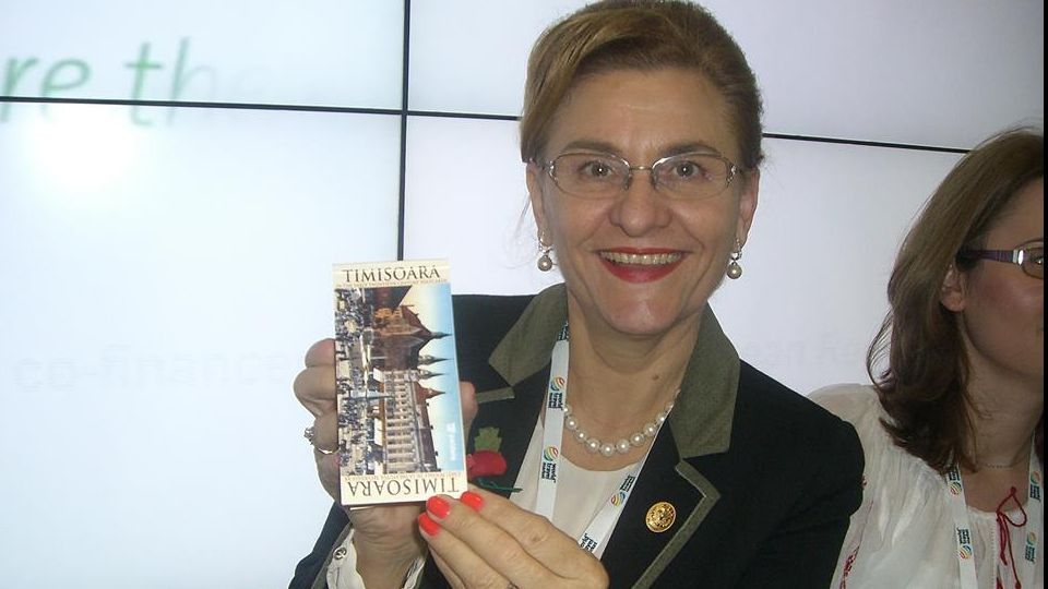 MARIA GRAPINI. O nouă postare AGRAMATĂ pe Facebook