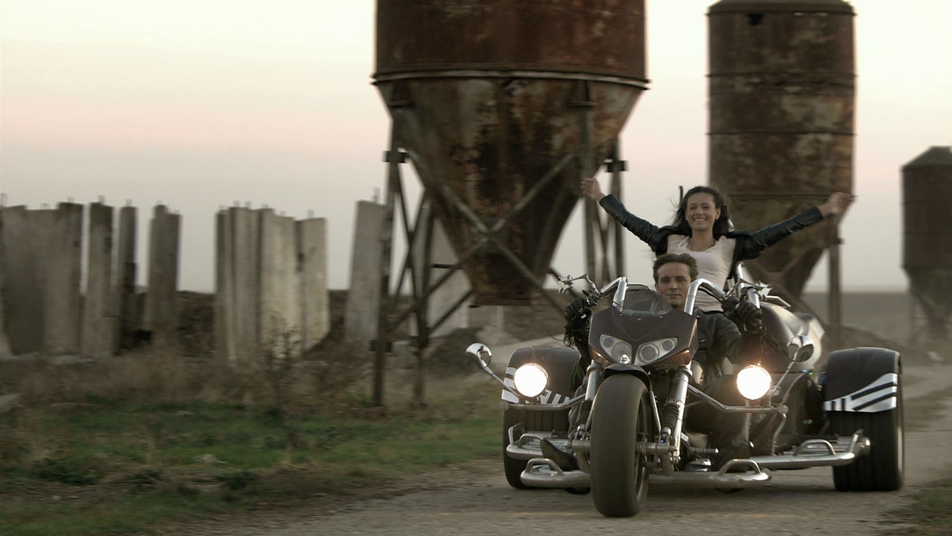 Un alt fel de film românesc, ULTIMUL ZBURĂTOR