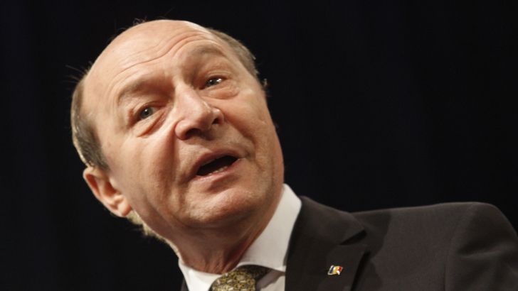 TRAIAN BĂSESCU, românilor din Teritoriile Palestiniene: Aveţi şanse să trăiţi într-o ţară sigură