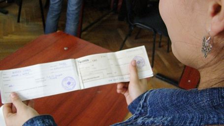 Care este valoarea alocaţiilor acordate de stat copiilor în 2014?