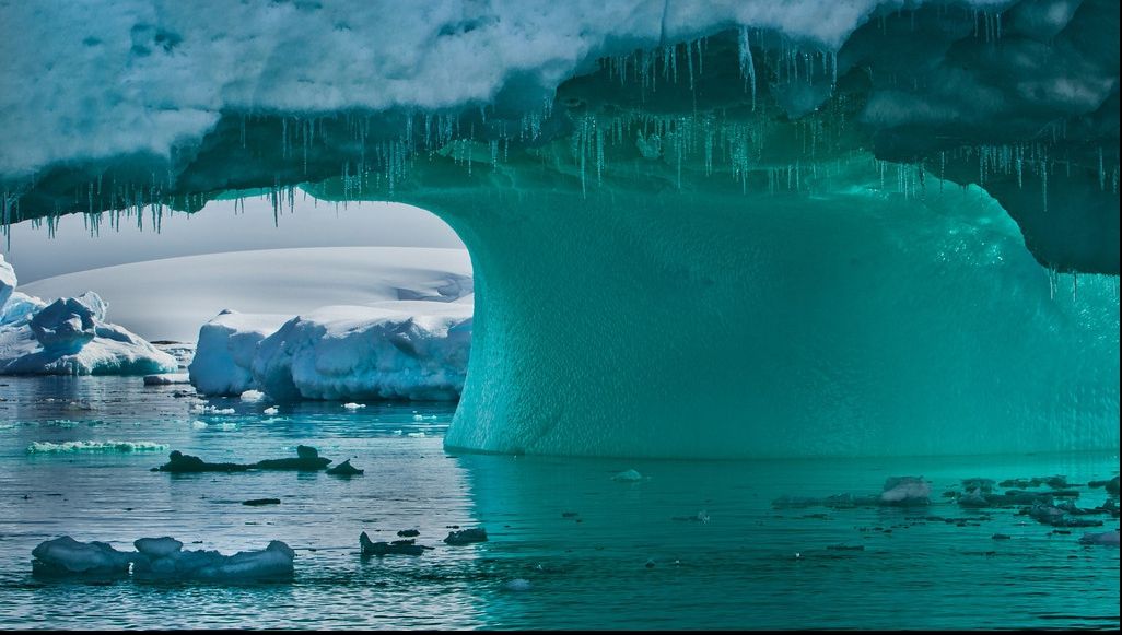 Descoperire importantă sub stratul de gheaţă din Antarctica