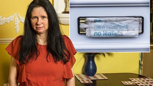 Are cea mai ciudată FOBIE din lume. "Când eram mică, mama l-a lovit cu un ziar pe tata"